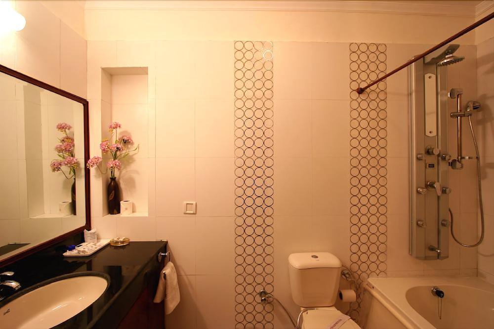 Grand President Hotel Delhi  Ngoại thất bức ảnh