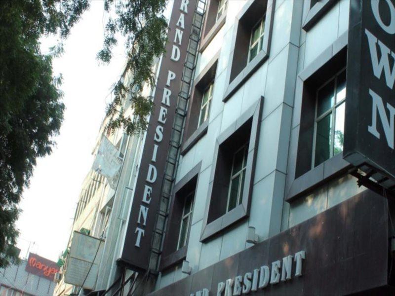 Grand President Hotel Delhi  Ngoại thất bức ảnh